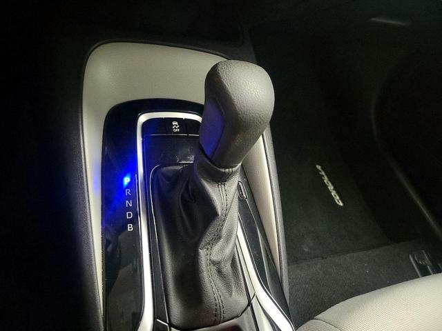 Photo of 2022 Gray Toyota Corolla