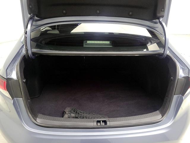 Photo of 2022 Gray Toyota Corolla