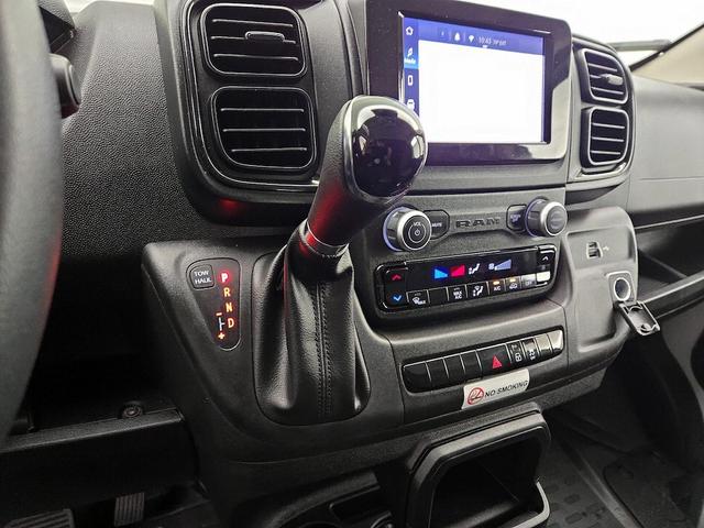 Photo of 2023 White RAM ProMaster 2500