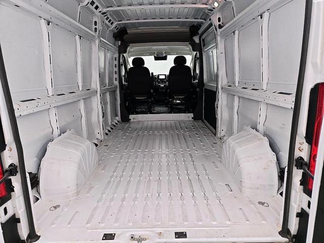 Photo of 2023 White RAM ProMaster 2500