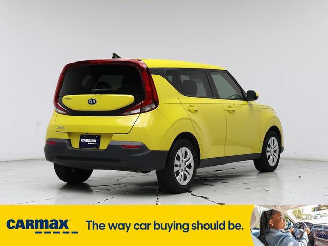 Photo of 2020 Yellow Kia Soul