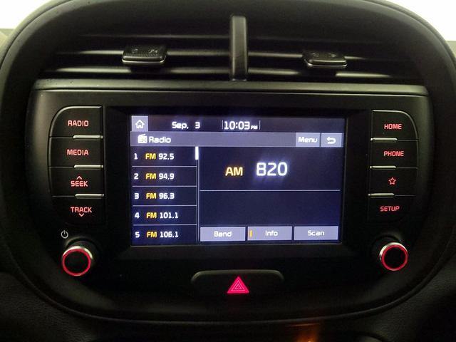 Photo of 2020 Yellow Kia Soul