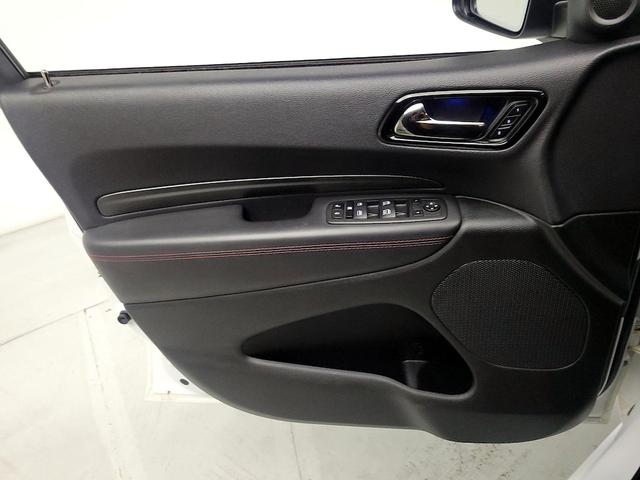 Photo of 2023 White Dodge Durango