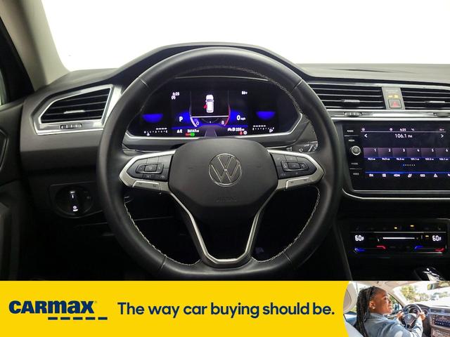 Photo of 2024 Gray Volkswagen Tiguan