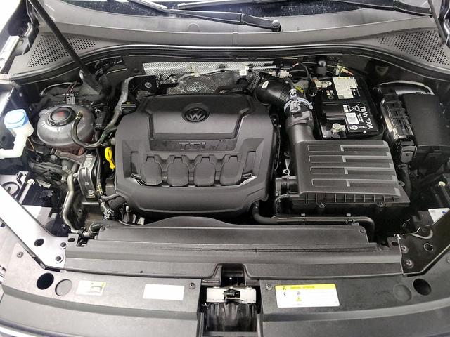Photo of 2024 Gray Volkswagen Tiguan