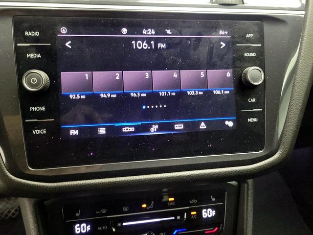 Photo of 2024 Gray Volkswagen Tiguan