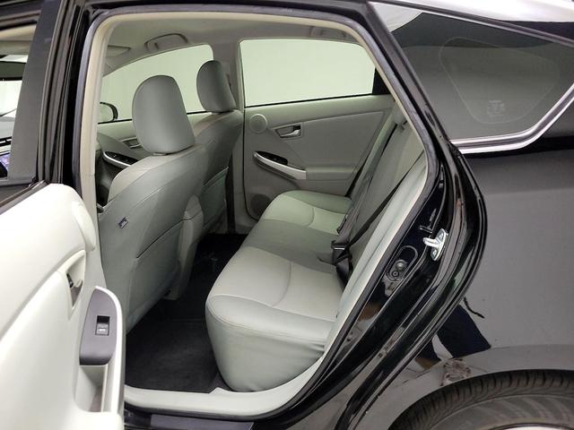 Photo of 2014 Black Toyota Prius