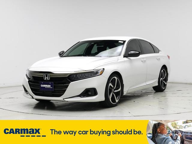 Photo of 2022 White Honda Accord
