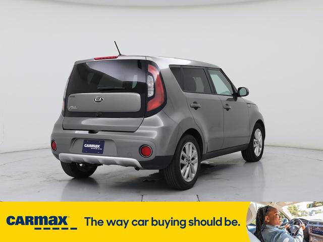 Photo of 2018 Gray Kia Soul