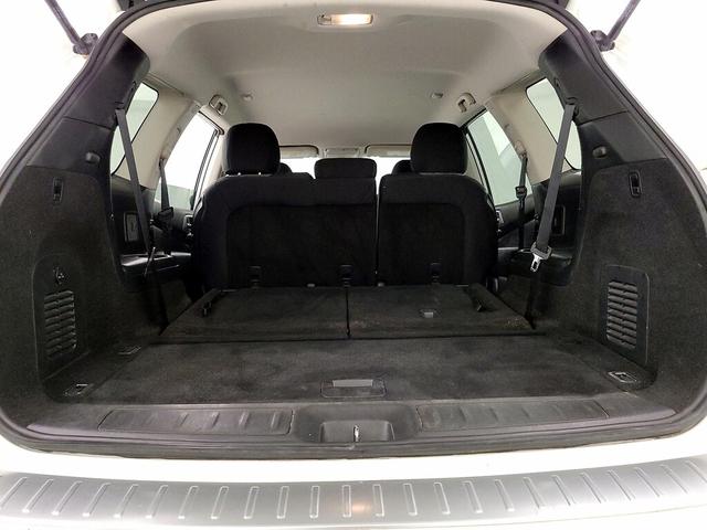 Photo of 2020 White Nissan Pathfinder
