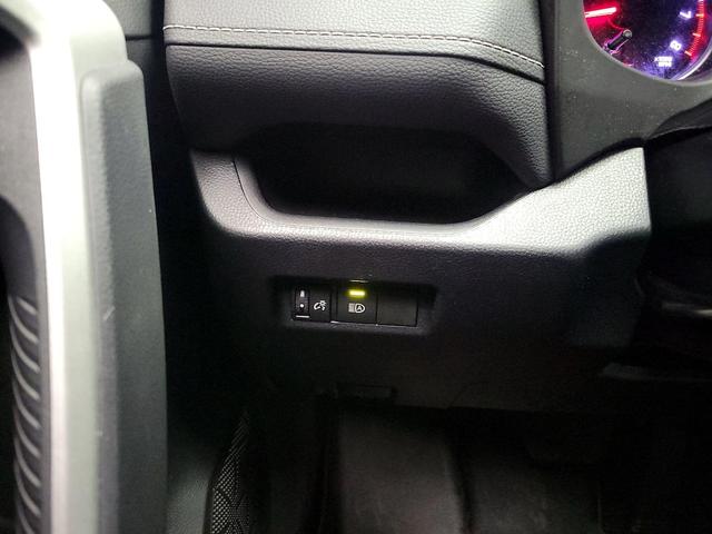 Photo of 2022 Gray Toyota RAV4