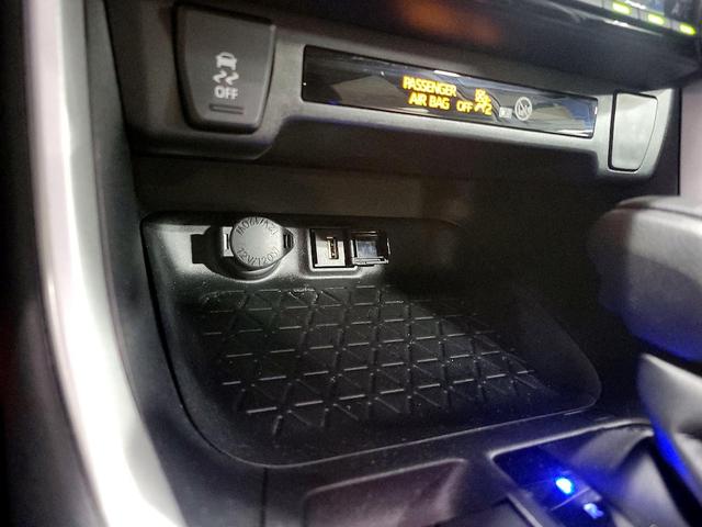 Photo of 2022 Gray Toyota RAV4