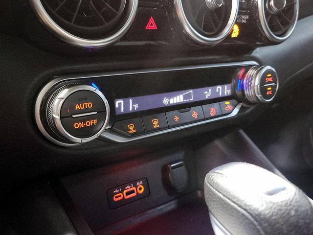 Photo of 2021 White Nissan Sentra