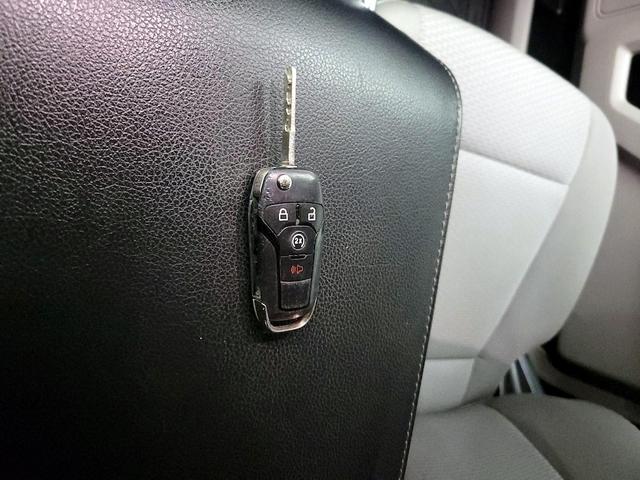 Photo of 2022 Gray Ford F-250