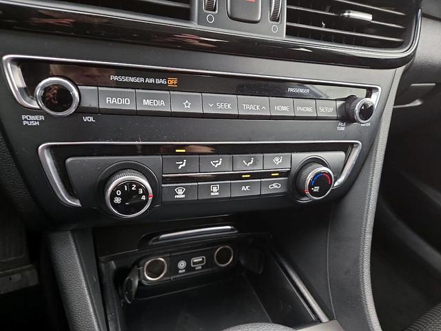 Photo of 2019 White Kia Optima