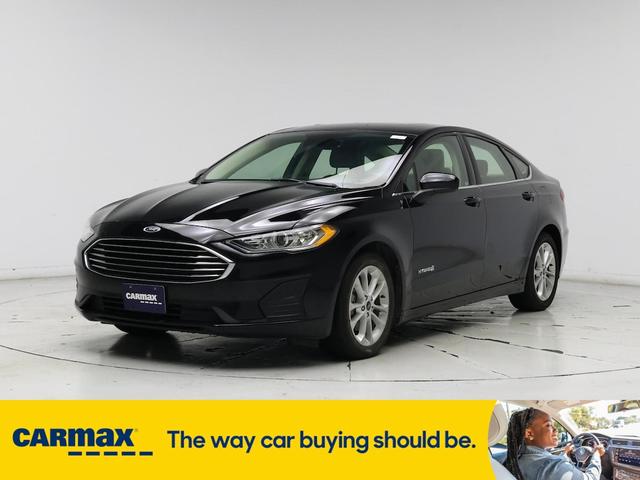 Photo of 2019 Black Ford Fusion Hybrid