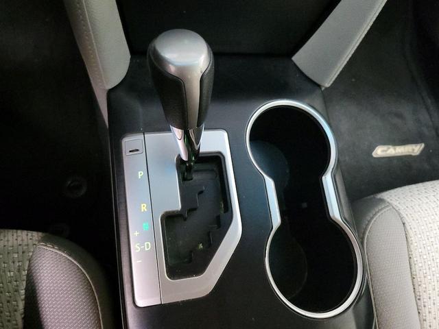 Photo of 2014 Gray Toyota Camry