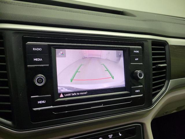 Photo of 2022 White Volkswagen Atlas