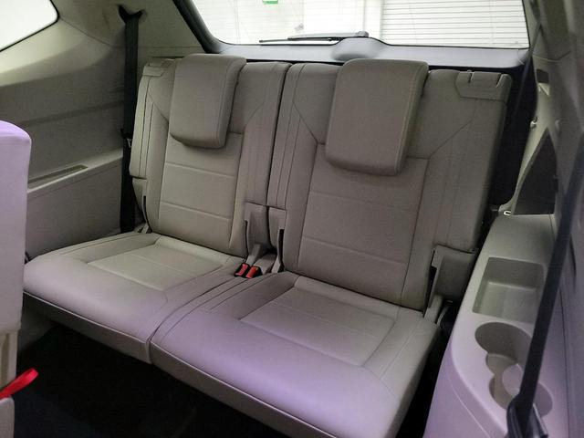 Photo of 2022 White Volkswagen Atlas