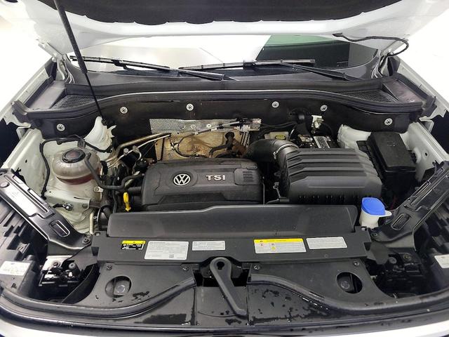 Photo of 2022 White Volkswagen Atlas