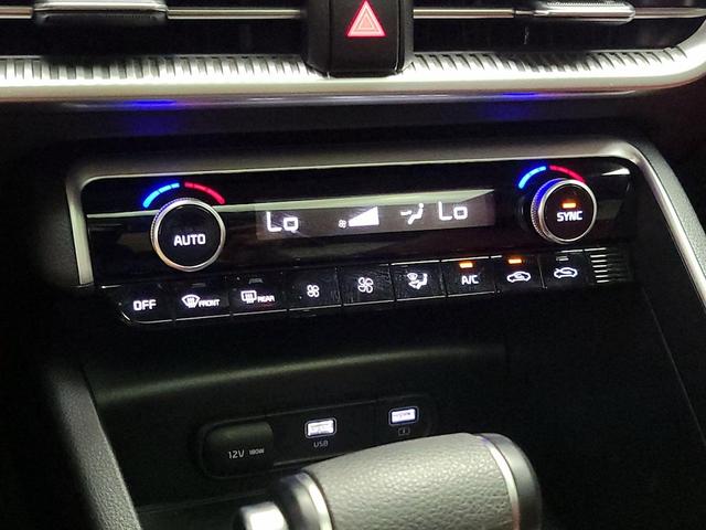 Photo of 2023 Gray Kia K5