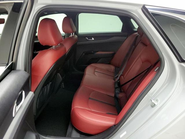 Photo of 2023 Gray Kia K5