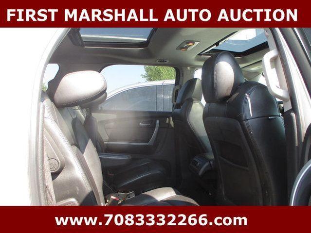 Photo of 2012 White GMC Acadia