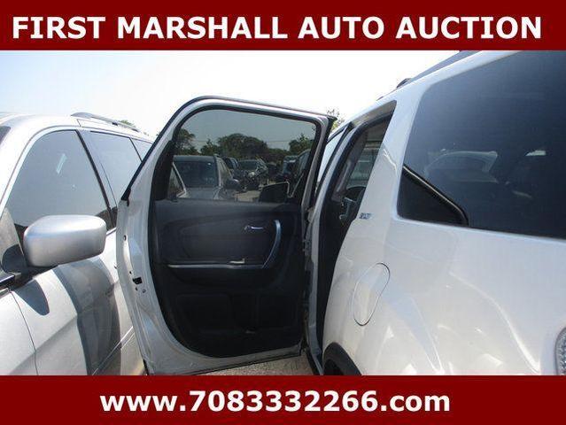 Photo of 2012 White GMC Acadia