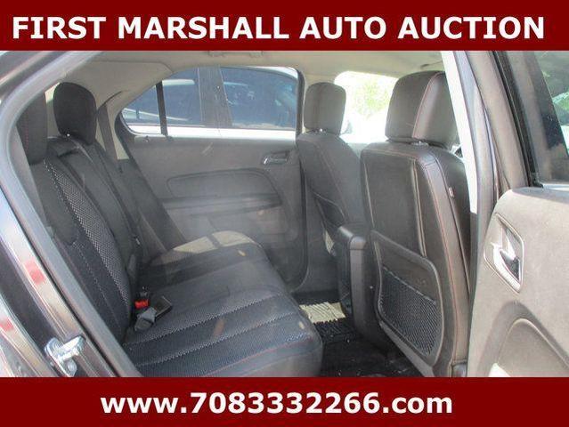 Photo of 2013 Silver Ice Metallic Chevrolet Equinox