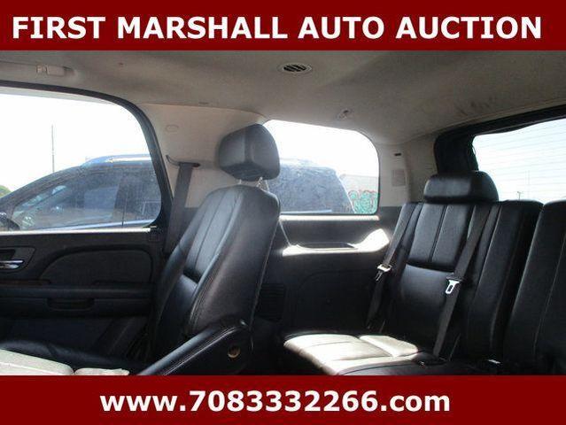 Photo of 2008 Gold Mist Metallic Chevrolet Tahoe