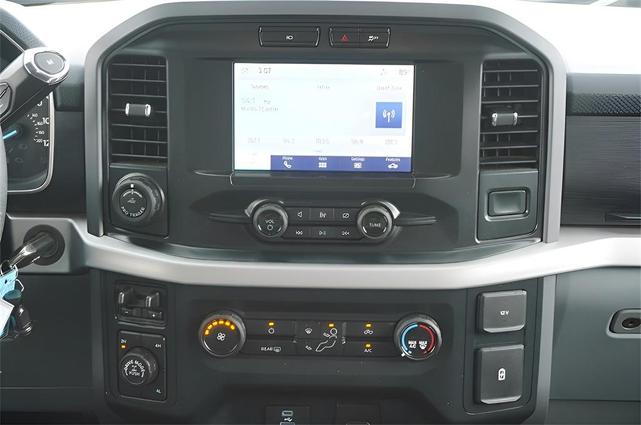 Photo of 2022 Black Ford F-150