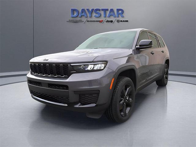 Photo of 2025 Metallic Jeep Grand Cherokee L