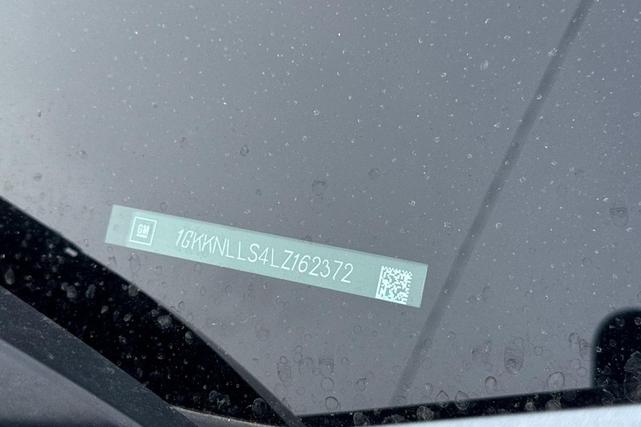 Photo of 2020 Satin Steel Metallic GMC Acadia