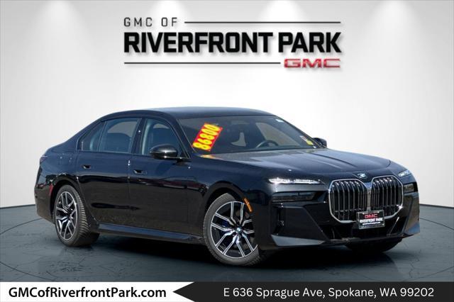 2023 BMW 760