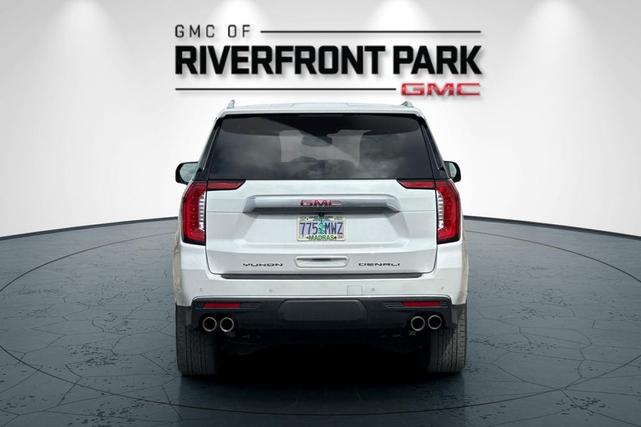 Photo of 2022 White Frost Tricoat GMC Yukon