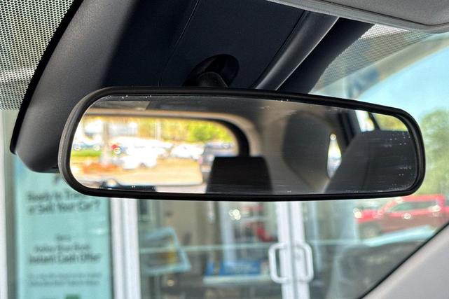 Photo of 2022 Midnight Black Metallic Toyota RAV4