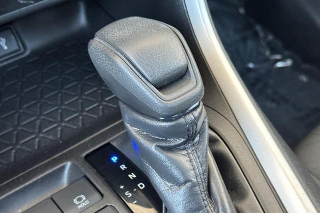 Photo of 2022 Midnight Black Metallic Toyota RAV4