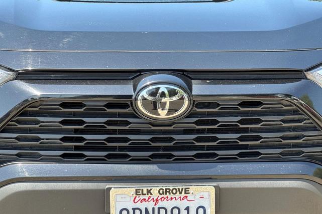 Photo of 2022 Midnight Black Metallic Toyota RAV4