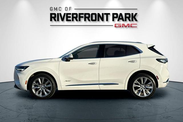 Photo of 2022 Olympic White Buick Envision