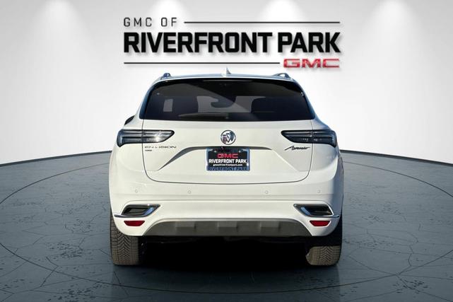 Photo of 2022 Olympic White Buick Envision