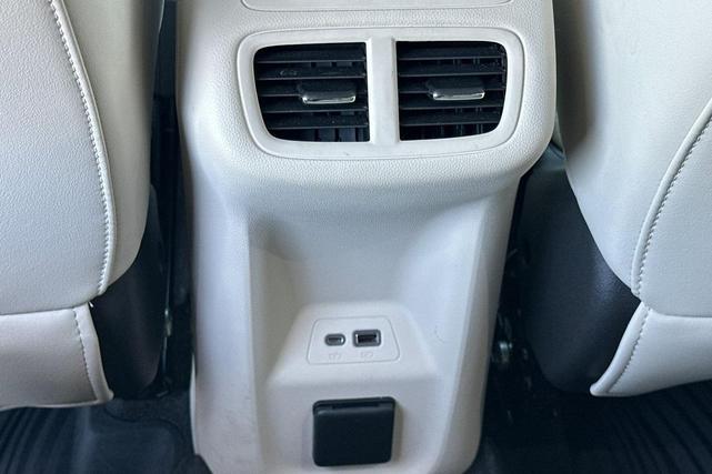 Photo of 2022 Olympic White Buick Envision