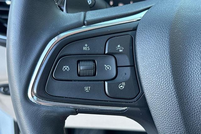 Photo of 2022 Olympic White Buick Envision