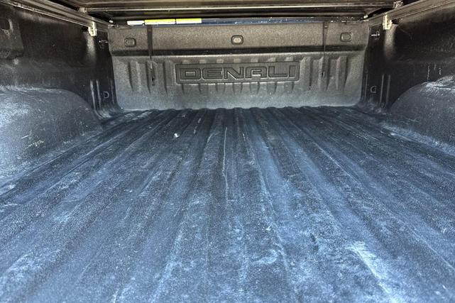 Photo of 2016 Onyx Black GMC Sierra 2500