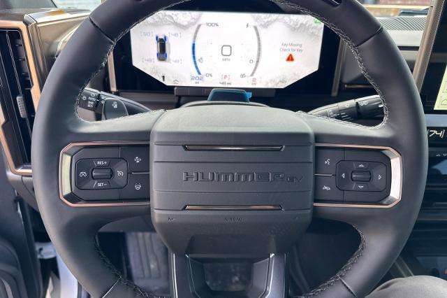 Photo of 2025 Interstellar White GMC HUMMER EV Pickup