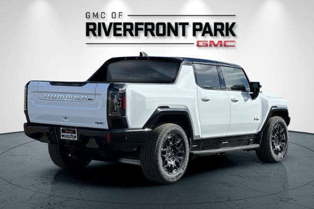 Photo of 2025 Interstellar White GMC HUMMER EV Pickup