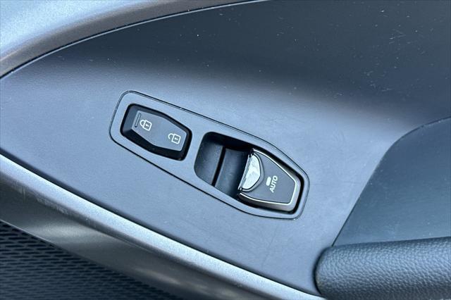 Photo of 2018 Mineral Gray Hyundai Santa Fe Sport