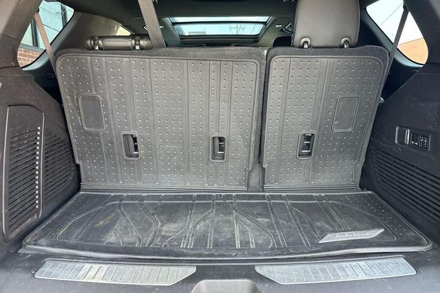 Photo of 2022 Summit White Chevrolet Tahoe