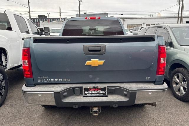Photo of 2013 Blue Granite Metallic Chevrolet Silverado 1500