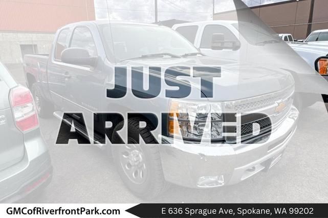 Photo of 2013 Blue Granite Metallic Chevrolet Silverado 1500
