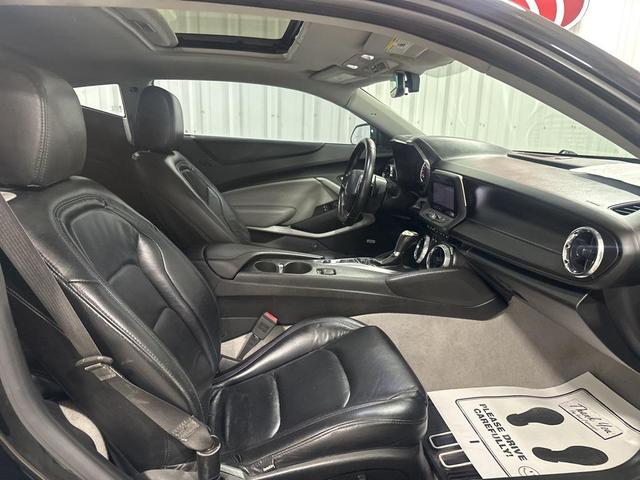 Photo of 2019 Black Chevrolet Camaro